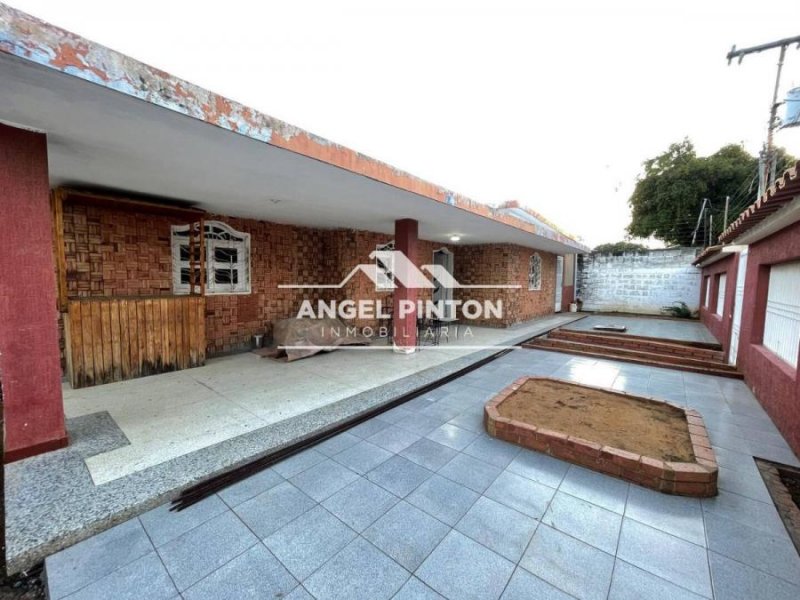 CASA COMERCIAL VENTA MONTE BELLO MARACAIBO API 7147 JANETTE PEREZ