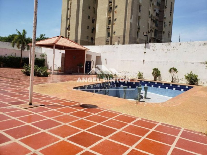 Foto Casa en Venta en Maracaibo, Zulia - U$D 110.000 - CAV200871 - BienesOnLine