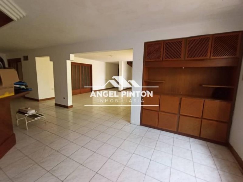 Foto Casa en Venta en Maracaibo, Zulia - U$D 80.000 - CAV244071 - BienesOnLine