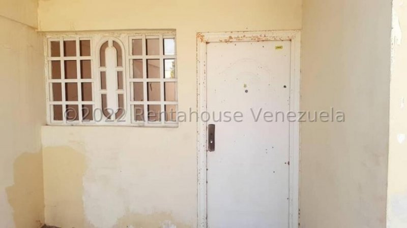 Foto Casa en Venta en punto fijo, Punto Fijo, Falcón - U$D 13.000 - CAV172180 - BienesOnLine