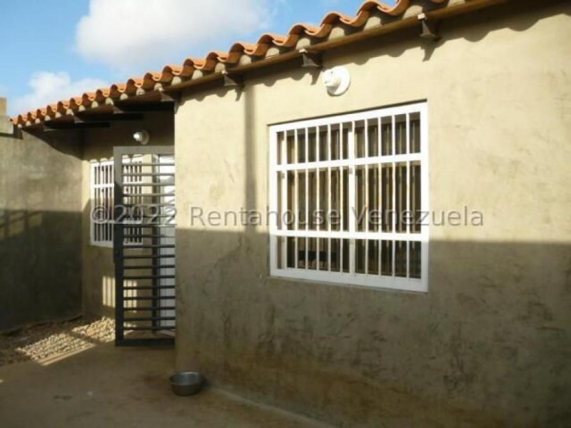 Foto Casa en Venta en punta cardon, Punto Fijo, Falcón - U$D 18.000 - CAV168998 - BienesOnLine