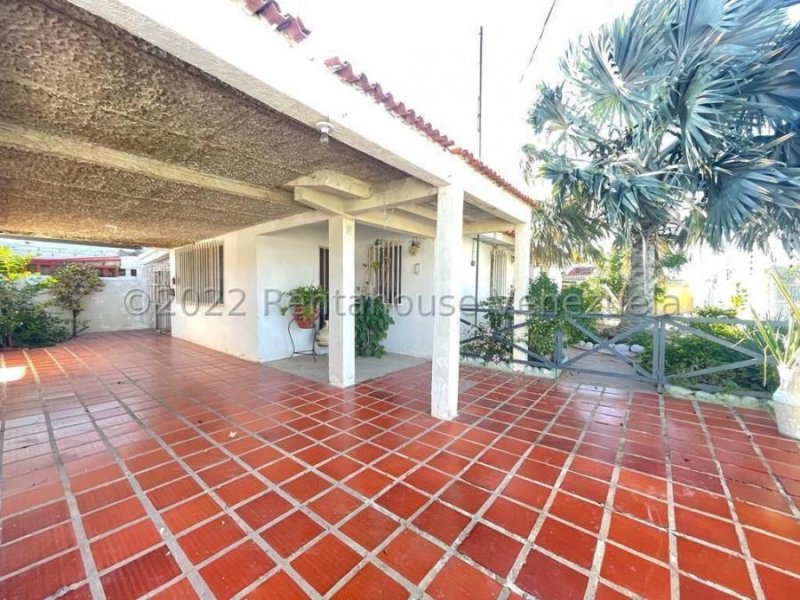 Foto Casa en Venta en punto fijo, Punto Fijo, Falcón - U$D 27.000 - CAV168460 - BienesOnLine