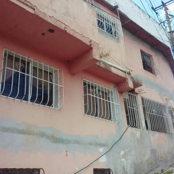 Casa en Venta en LOS TEQUES Los Teques, Miranda