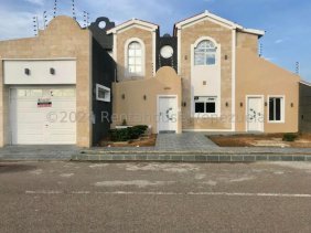 Casa (Duplex) en Venta en Las Virtudes, Falcon MLS #25-16317 GR 