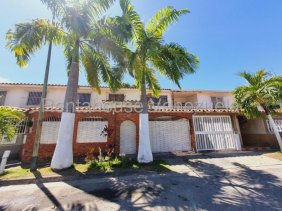 Casa en venta Villa Heroica Guatire
