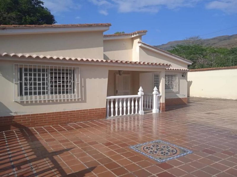 Casa en Venta en montalban aguirre, Carabobo