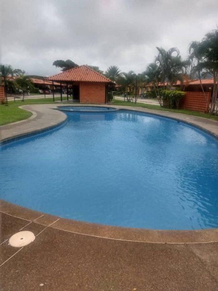 Foto Casa en Alquiler en valle de oro, San Diego, Carabobo - U$D 380 - CAA180769 - BienesOnLine