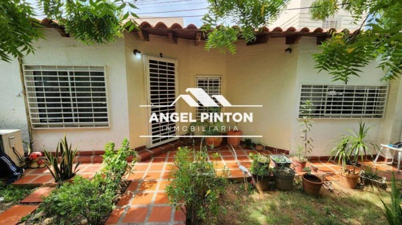 Foto Casa en Alquiler en Santa Fe II, Maracaibo, Zulia - U$D 400 - CAA242492 - BienesOnLine