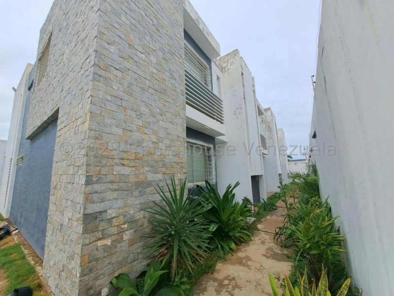 Foto Casa en Alquiler en Coro, Falcón - U$D 390 - CAA227794 - BienesOnLine