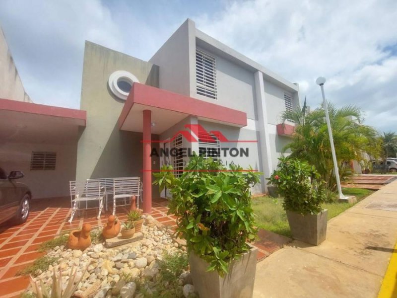 Foto Casa en Alquiler en Maracaibo, Zulia - U$D 300 - CAA184479 - BienesOnLine