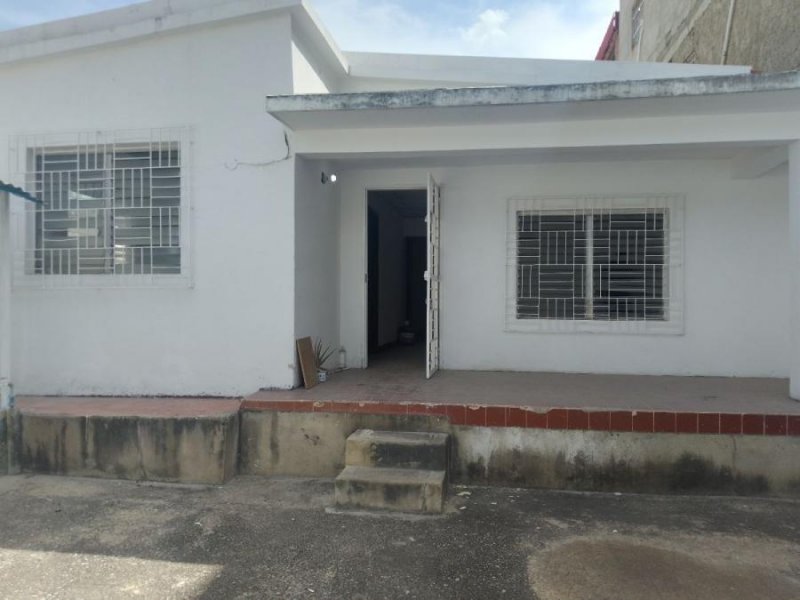 Foto Casa en Alquiler en PUERTO LA CRUZ, Puerto la Cruz, Anzoátegui - U$D 300 - CAA249900 - BienesOnLine