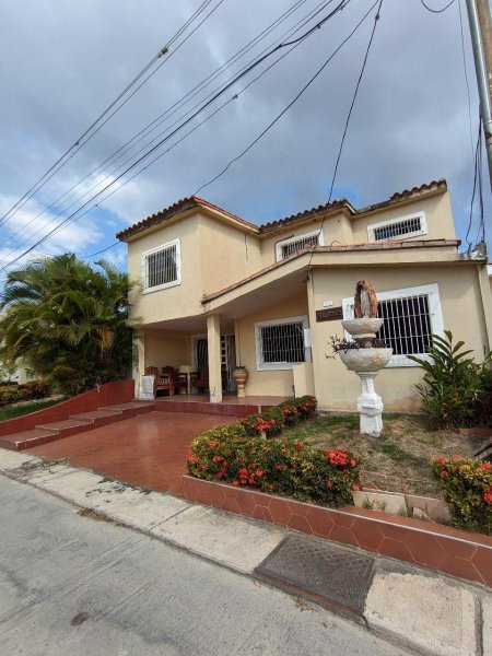 Foto Casa en Venta en Cabudare, Cabudare, Lara - U$D 58.000 - CAV218014 - BienesOnLine