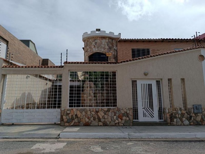 Foto Casa en Venta en Mañongo, Naguanagua, Carabobo - U$D 110.000 - CAV185067 - BienesOnLine