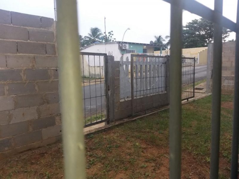 Foto Casa en Venta en Ciudad Guayana, Bolívar - U$D 6.800 - CAV150882 - BienesOnLine