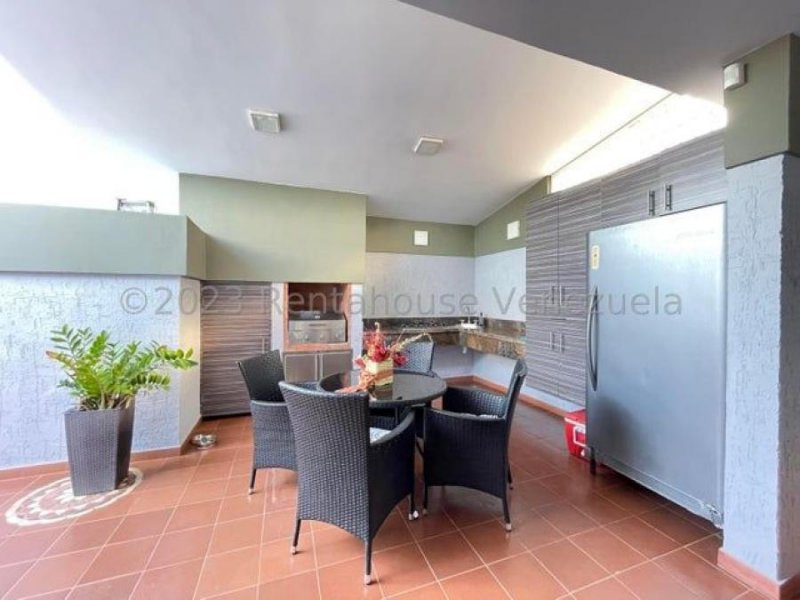 Foto Casa en Venta en Avenida Ramón Antonio Medina, Coro, Falcón - U$D 50.000 - CAV228757 - BienesOnLine