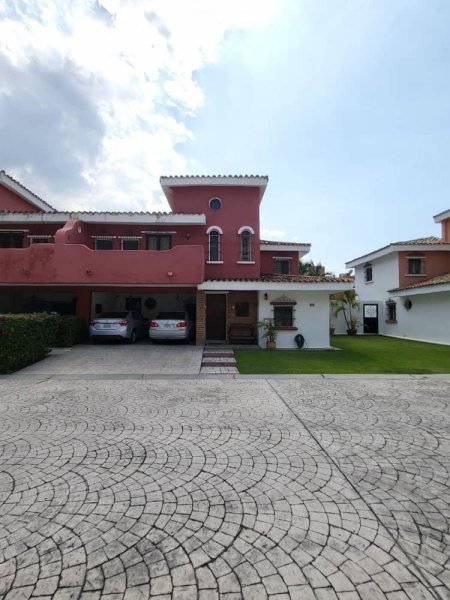 Foto Casa en Venta en San Jose, Valencia, Carabobo - U$D 170.000 - CAV175707 - BienesOnLine