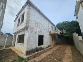 Casa en Venta en  Coro, Falcón