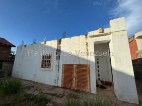 Casa en Venta en  Coro, Falcón