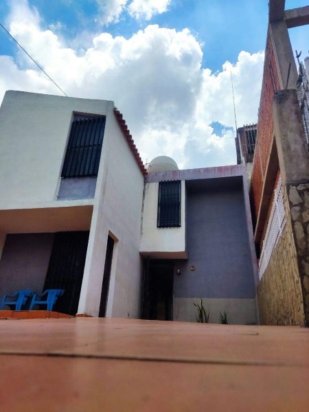 Casa en Venta en  La Esmeralda, Carabobo