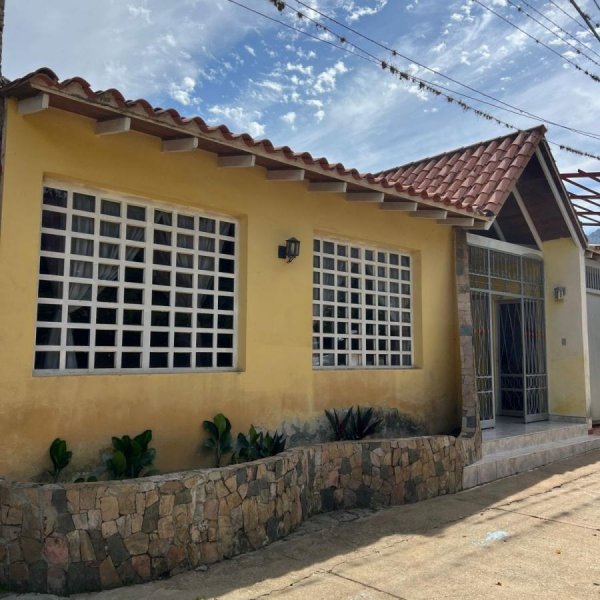 Foto Casa en Venta en Mérida, Mérida - U$D 29.900 - CAV227766 - BienesOnLine