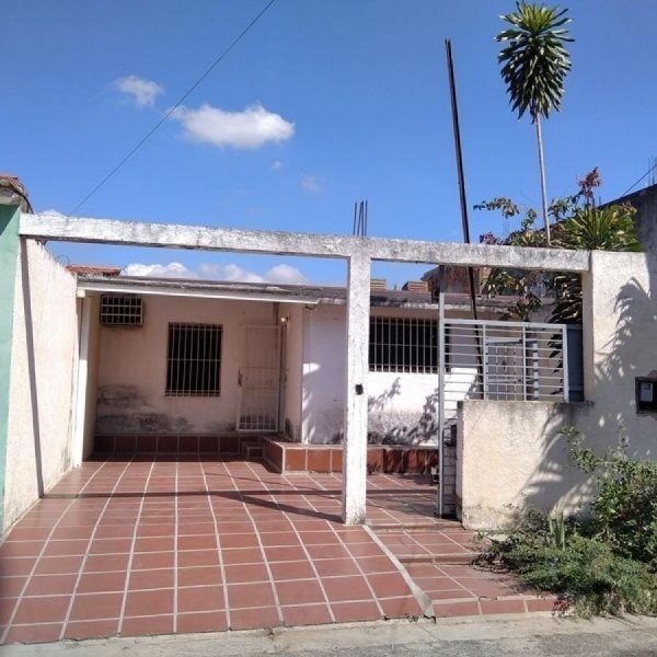 Foto Casa en Venta en Valencia, Carabobo - U$D 12.000 - CAV171314 - BienesOnLine