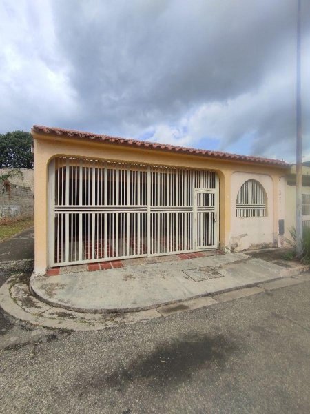 Foto Casa en Venta en San Diego, Carabobo - U$D 35.000 - CAV178392 - BienesOnLine