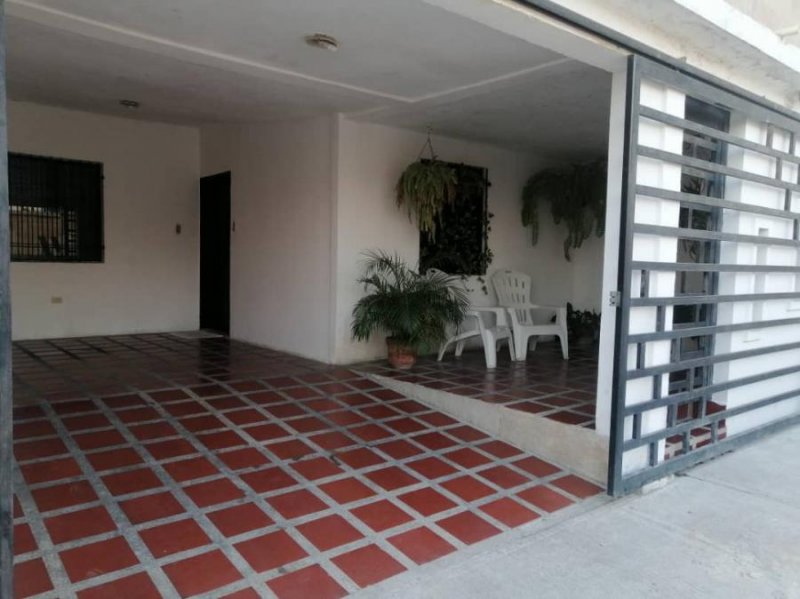 Foto Casa en Venta en 2005, San JOAQUIN, Carabobo - U$D 1.400 - CAV174179 - BienesOnLine