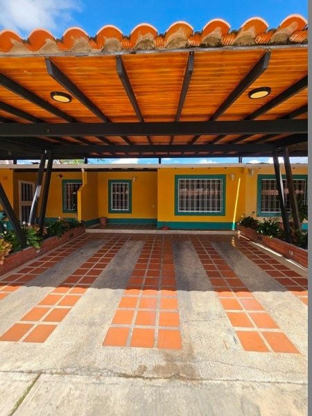 Foto Casa en Venta en San Diego, San Diego, Carabobo - U$D 60.000 - CAV214312 - BienesOnLine