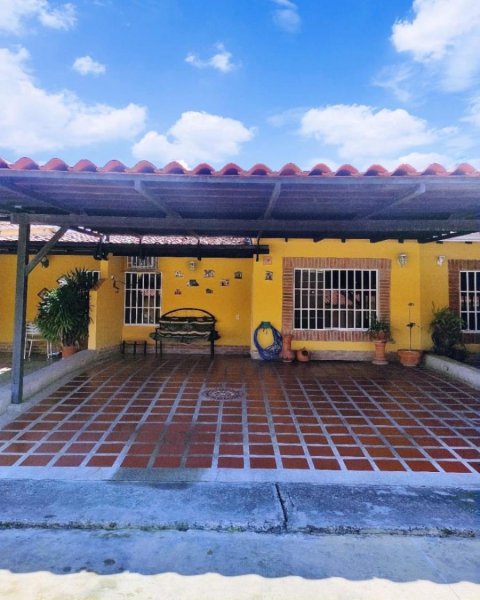 Foto Casa en Venta en Valle de Oro, Valencia, Carabobo - U$D 48.000 - CAV208050 - BienesOnLine