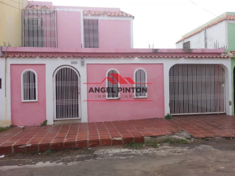 Foto Casa en Venta en Maracaibo, Zulia - U$D 12.000 - CAV188964 - BienesOnLine