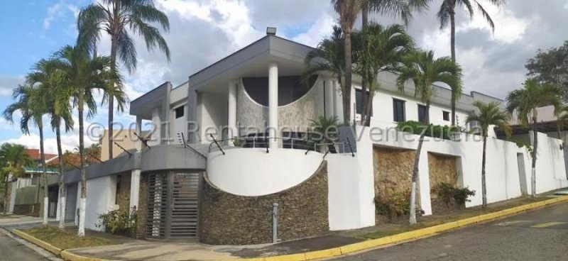 Foto Casa en Venta en Altos de guataparo, Valencia, Carabobo - U$D 500.000 - CAV152850 - BienesOnLine