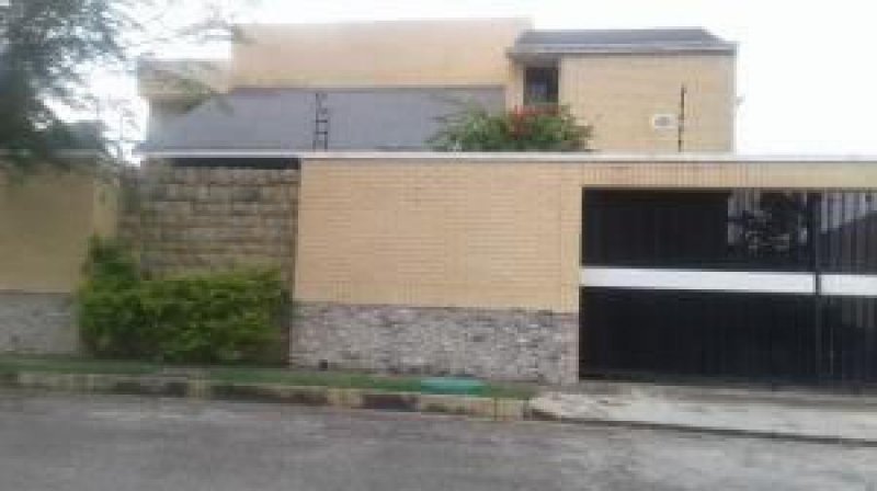 Foto Casa en Venta en Altos de guataparo valencia carabobo, Valencia, Carabobo - U$D 195.000 - CAV148111 - BienesOnLine