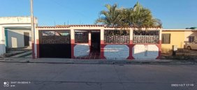 Casa en Venta Buenaventura Los Guayos Remodelada completamente 