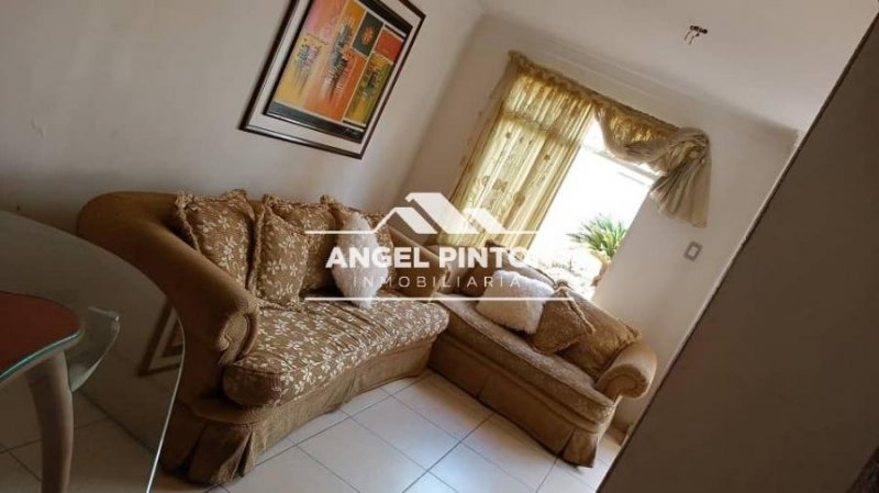 Foto Casa en Venta en Maracaibo, Zulia - U$D 14.000 - CAV240456 - BienesOnLine