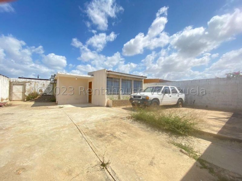 Casa en Venta Campo Maraven cod rah 23-2933