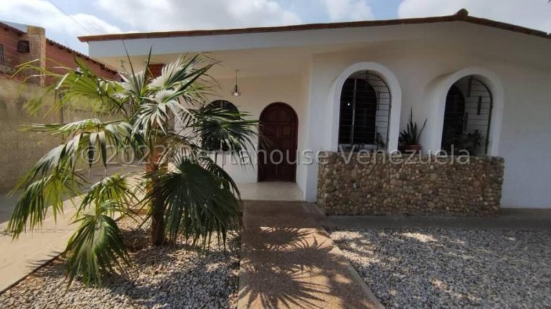 Foto Casa en Venta en Maracaibo, Zulia - U$D 45.000 - CAV207279 - BienesOnLine