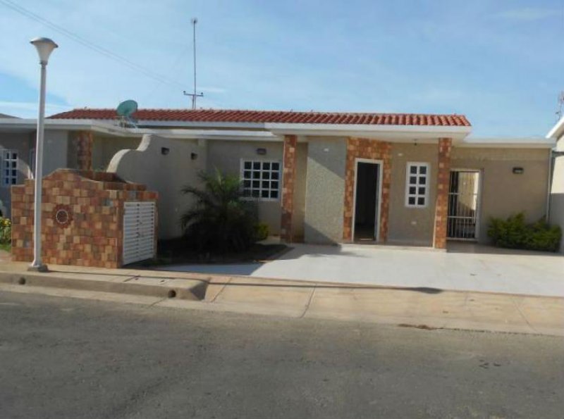 Foto Casa en Venta en Puerta Maravén, Punto Fijo, Falcón - CAV93981 - BienesOnLine