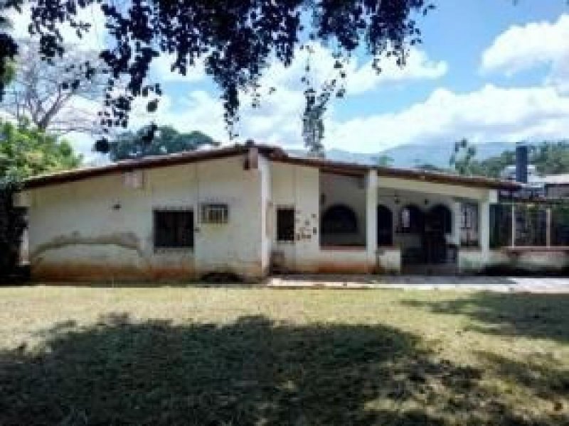 Foto Casa en Venta en colinas de guataparo valencia carabobo, Valencia, Carabobo - U$D 100.000 - CAV144781 - BienesOnLine