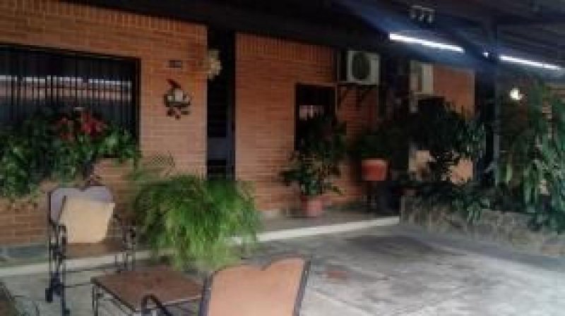 Foto Casa en Venta en poblado de san diego, San Diego, Carabobo - U$D 42.000 - CAV136630 - BienesOnLine