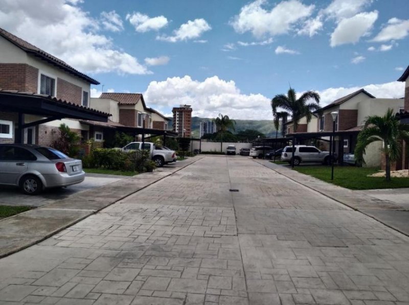 Foto Casa en Venta en El Rincon, Naguanagua, Carabobo - U$D 100.000 - CAV137658 - BienesOnLine