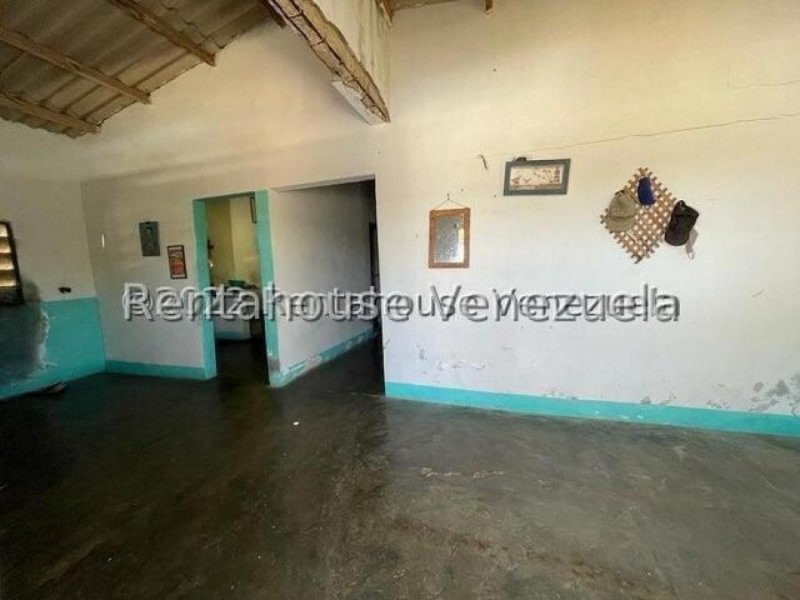 Foto Casa en Venta en Punto Fijo, Falcón - U$D 15.000 - CAV246547 - BienesOnLine