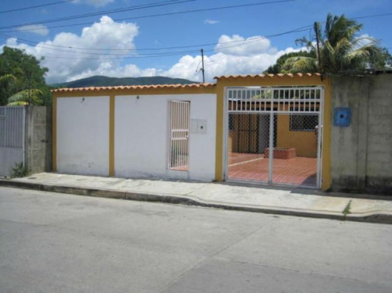 Foto Casa en Venta en Cabudare, Lara - BsF 20.500.000 - CAV85432 - BienesOnLine