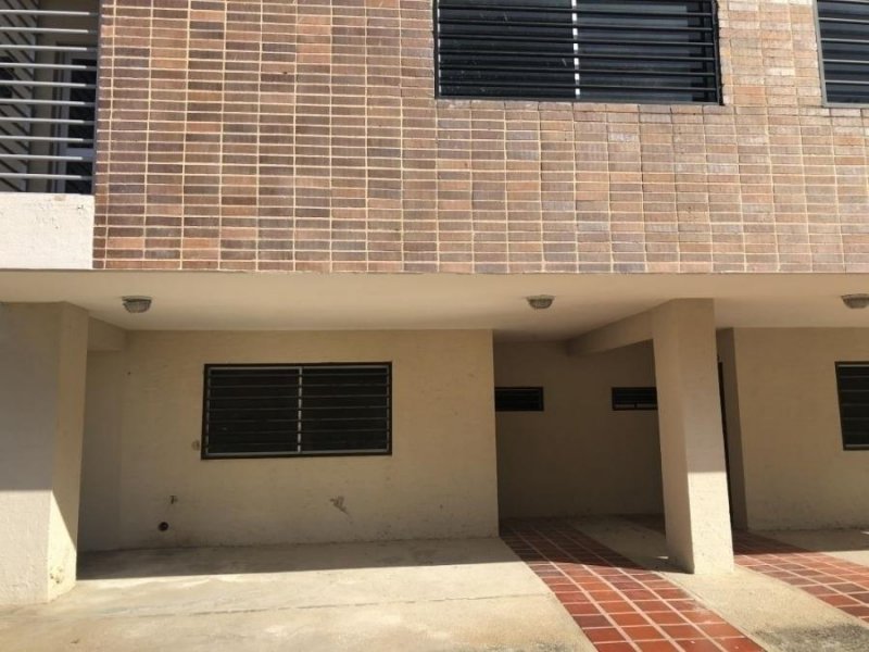 Foto Casa en Venta en EL RINCON, Naguanagua, Carabobo - U$D 45.000 - CAV141203 - BienesOnLine