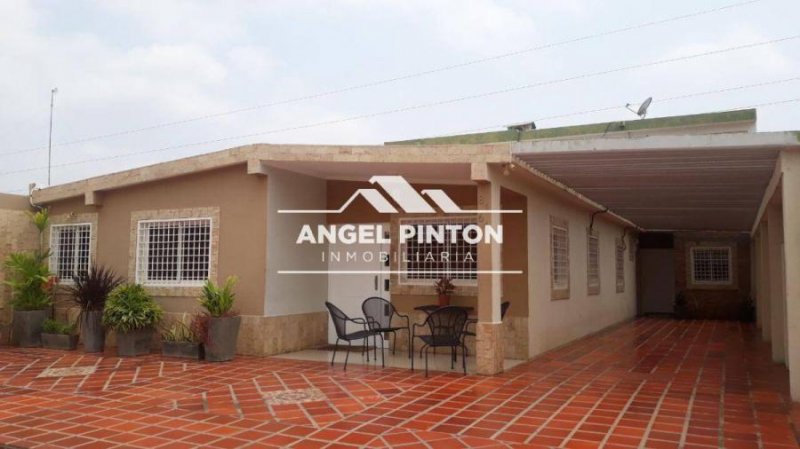 Foto Casa en Venta en Maracaibo, Zulia - U$D 28.000 - CAV246691 - BienesOnLine