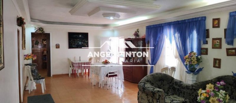 Foto Casa en Venta en Maracaibo, Zulia - U$D 26.500 - CAV240497 - BienesOnLine