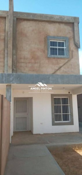 Casa en Venta en Altos del Pilar Maracaibo, Zulia