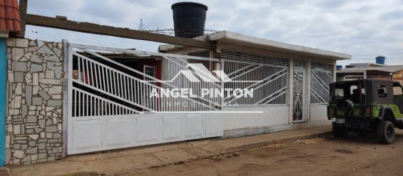 Casa en Venta en Altos del Sol Amado Maracaibo, Zulia