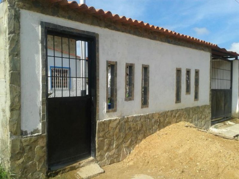 Foto Casa en Venta en Anaco, Anzoátegui - BsF 18.000 - CAV92466 - BienesOnLine