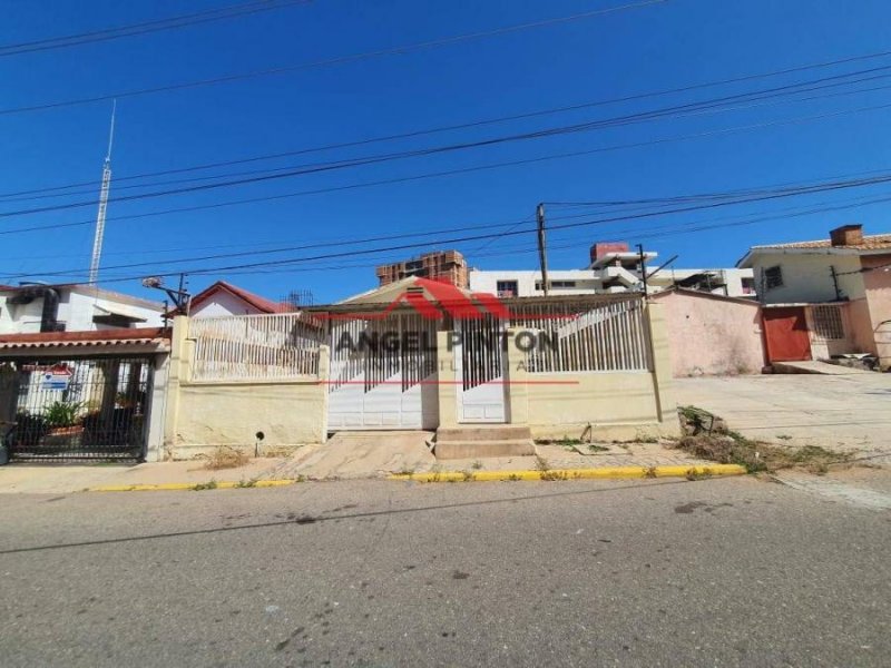 Foto Casa en Venta en AV 8 SANTA RITA, Zulia - U$D 9.500 - CAV189613 - BienesOnLine