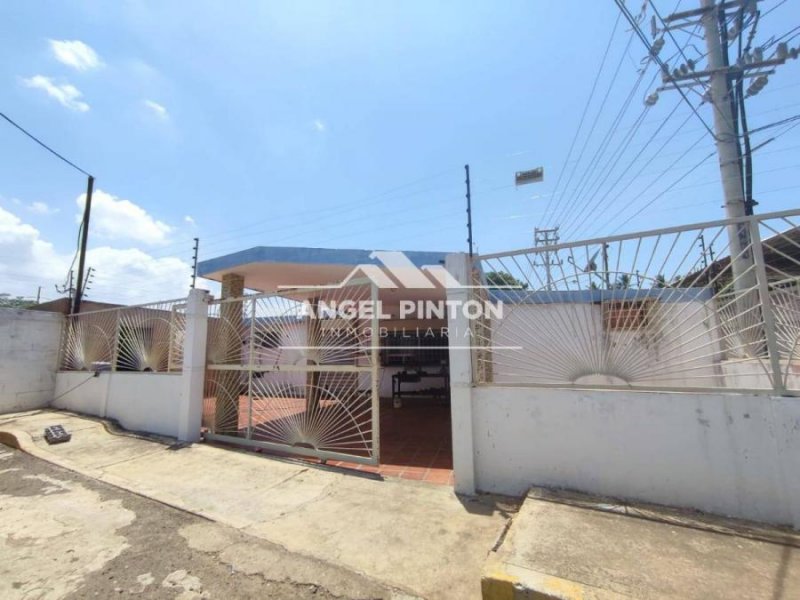 Foto Casa en Venta en Maracaibo, Zulia - U$D 12.000 - CAV203798 - BienesOnLine